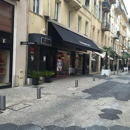 Отель Paradis Ницца